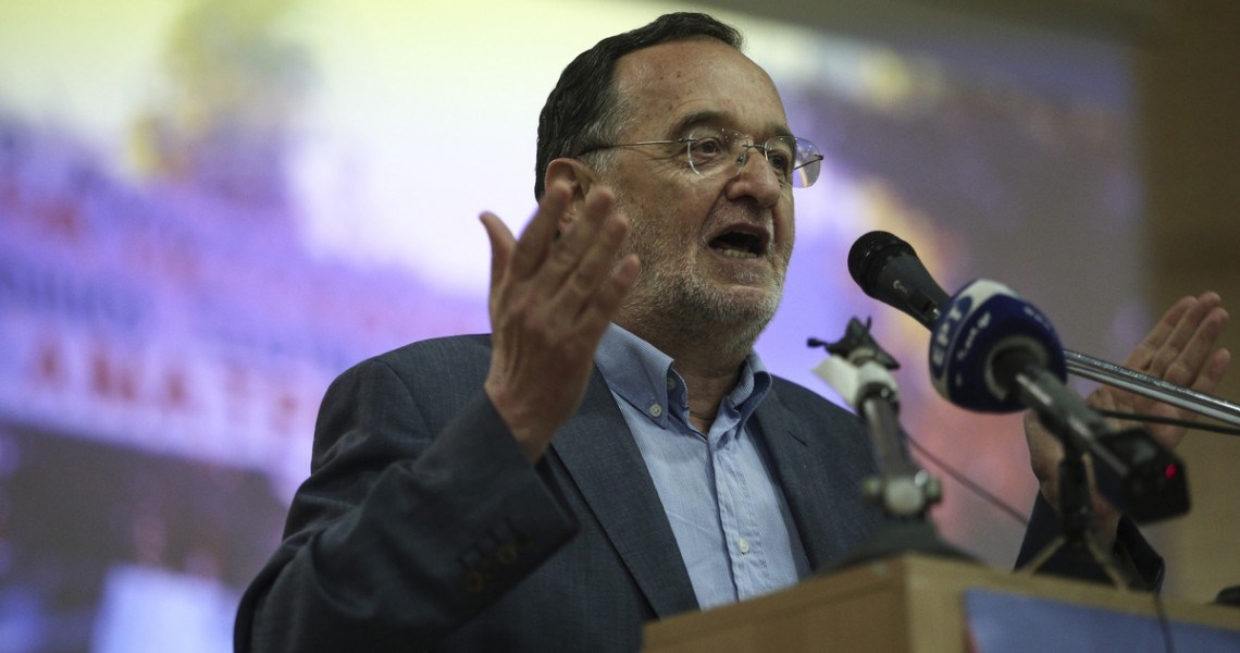 Π. Λαφαζάνης: Ο Κοντονής και η κυβέρνηση εξαπολύουν επίθεση στη ΛΑΕ για να καλύψουν την αρπαγή σπιτιών