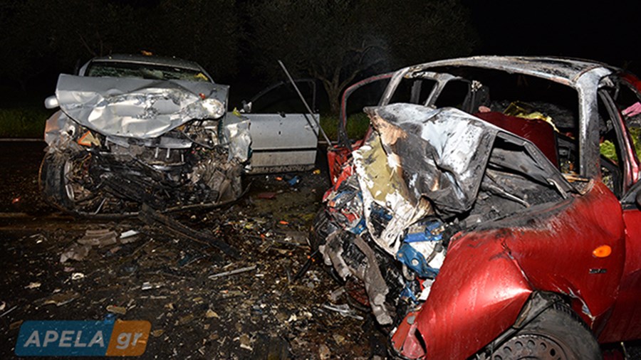 Σκληρές εικόνες: Τροχαίο στην Σπάρτη με δύο νεκρούς – Διαλύθηκαν τα αυτοκίνητα – ΒΙΝΤΕΟ