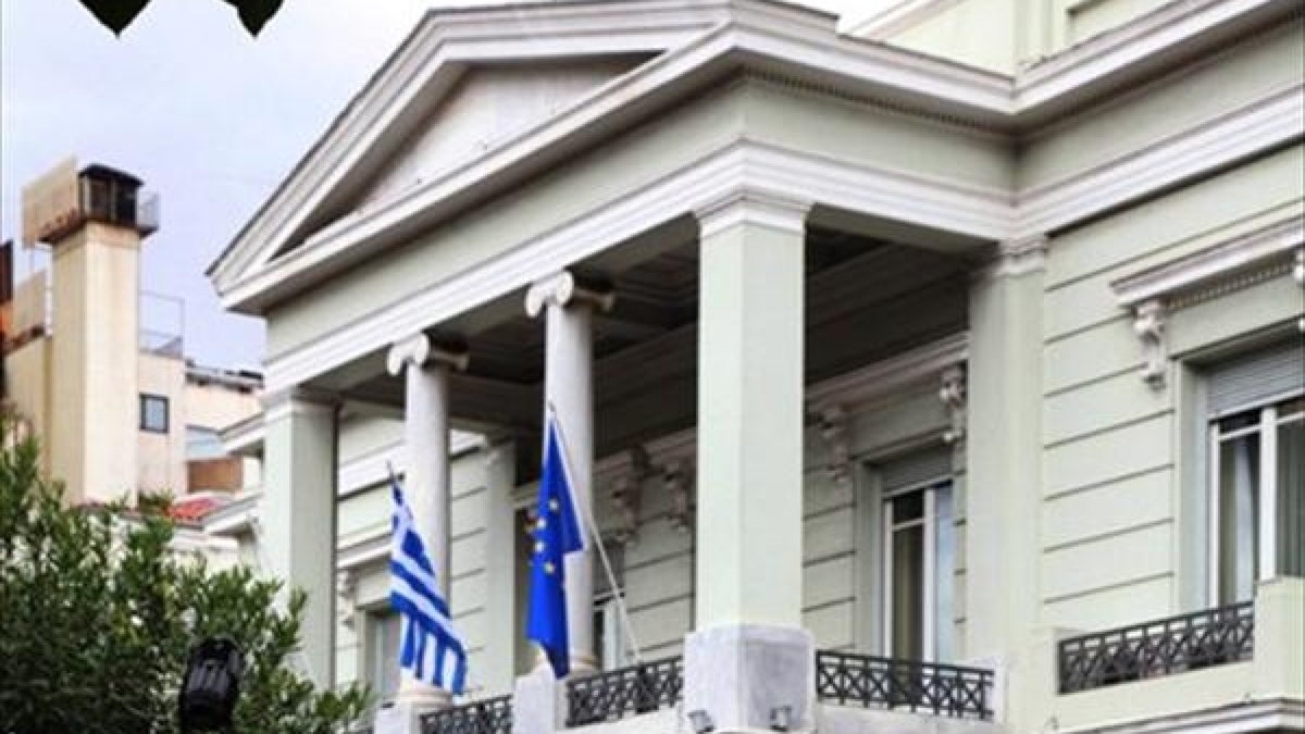 Τι απαντά η Αθήνα στα περί συμφωνίας για το όνομα «Δημοκρατία της Νέας Μακεδονίας»