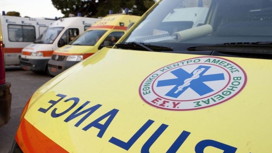 58χρονος μαχαίρωσε τη σύζυγο του μπροστά στα μάτια του γιου τους