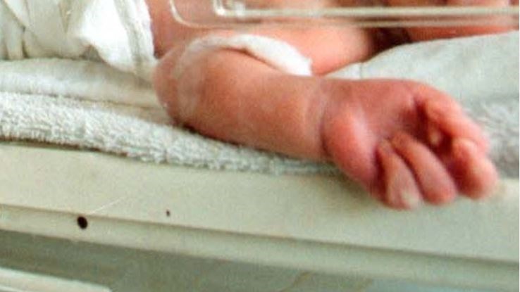 Μήνυση στον γυναικολόγο από την οικογένεια της 34χρονης που πέθανε μετά την γέννα – Το μωρό θα μεγαλώσει δίχως μάνα