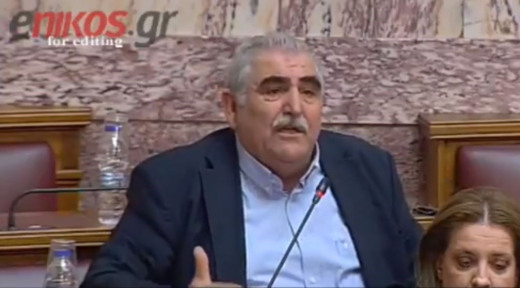 Βουλευτής του ΣΥΡΙΖΑ κατά ΚΚΕ: Θέλουν να πλακωνόμαστε στις πλατείες; Αν το θέλουν δεν θα κωλώσουμε – ΒΙΝΤΕΟ