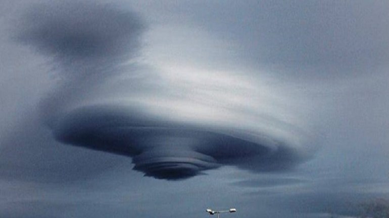 Εντυπωσιακές εικόνες στον ουρανό της Κρήτης – ΦΩΤΟ