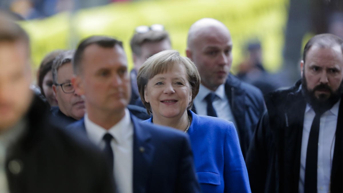 Σε συμφωνία για «μεγάλο συνασπισμό» κατέληξαν οι διερευνητικές συνομιλίες στη Γερμανία