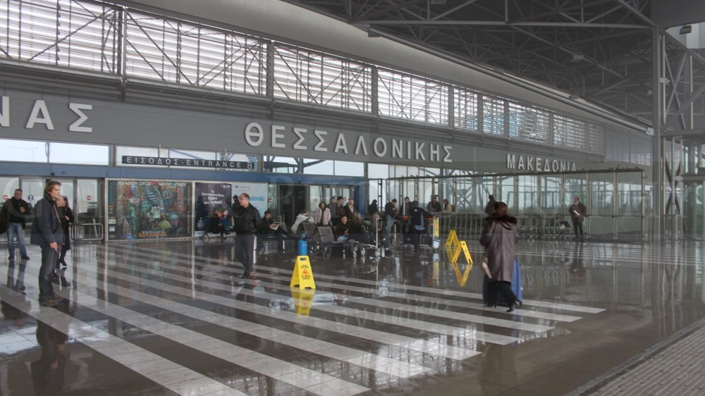 Τέταρτη ημέρα προβλημάτων στο «Μακεδονία» – Στην Καβάλα προσγειώθηκε πτήση για Θεσσαλονίκη