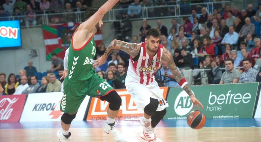 Ολυμπιακός – Μακάμπι Τελ Αβίβ 24-16 (10′)