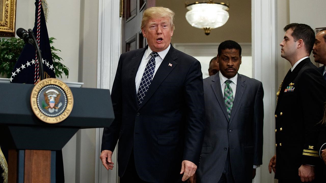 Σφοδρές αντιδράσεις για τις δηλώσεις Τραμπ περί «απόπατων χωρών» – Τον κατακεραυνώνουν 56 χώρες