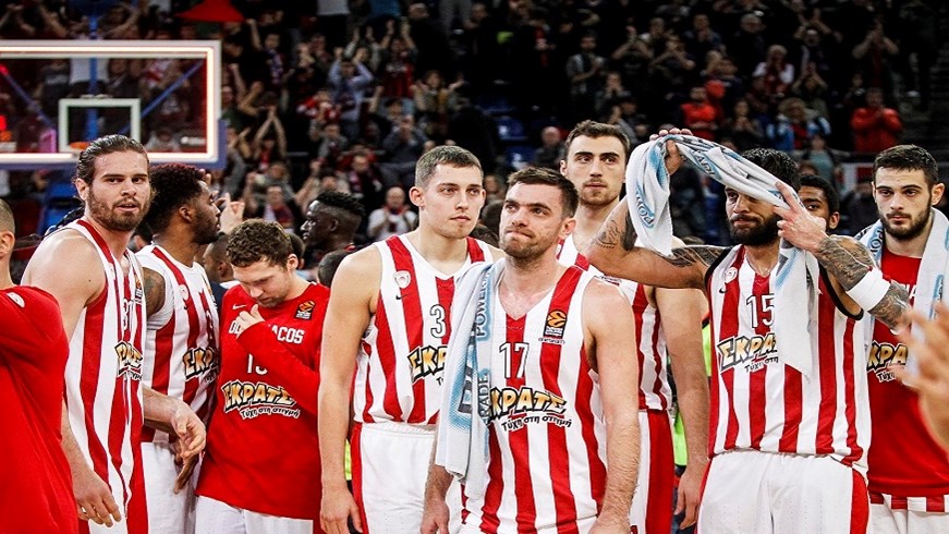 Απρόοπτο στην πτήση του Ολυμπιακού