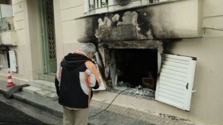 Οι πρώτες εικόνες από τη Στέγη Γερόντων στην Καλλιθέα μετά τη φονική πυρκαγιά – ΦΩΤΟ