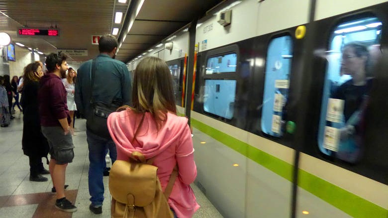 Κλειστός το πρωί της Δευτέρας ο σταθμός του μετρό στο Σύνταγμα