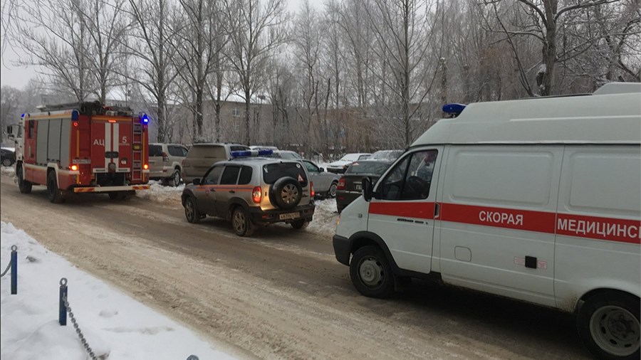 Τρόμος σε σχολείο στην Ρωσία- Μαθητές μαχαιρώθηκαν πάνω σε καβγά- ΦΩΤΟ