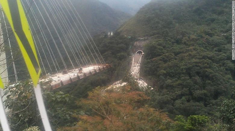 Κολομβία –  Εννέα νεκροί από κατάρρευση τμήματος υπό ανέγερση γέφυρας