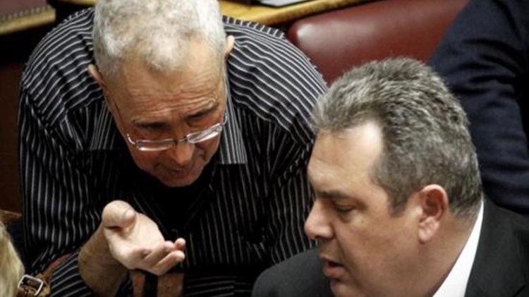 Συζητά με τον Καμμένο και κάνει αποδεκτή την παραίτηση Ζουράρι ο Πρωθυπουργός