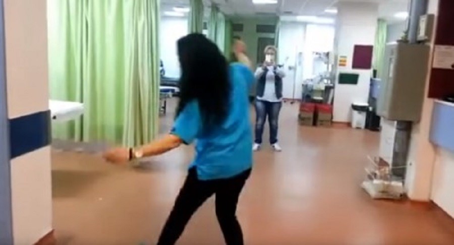 ΒΙΝΤΕΟ από το γλέντι στα επείγοντα του νοσοκομείου Μυτιλήνης