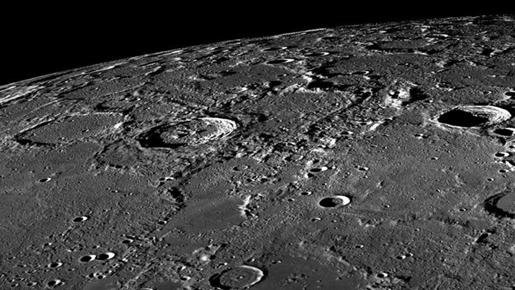 Δέος από την ανακάλυψη της NASA: Εντοπίστηκε λάβα στο φεγγάρι – ΦΩΤΟ – ΒΙΝΤΕΟ