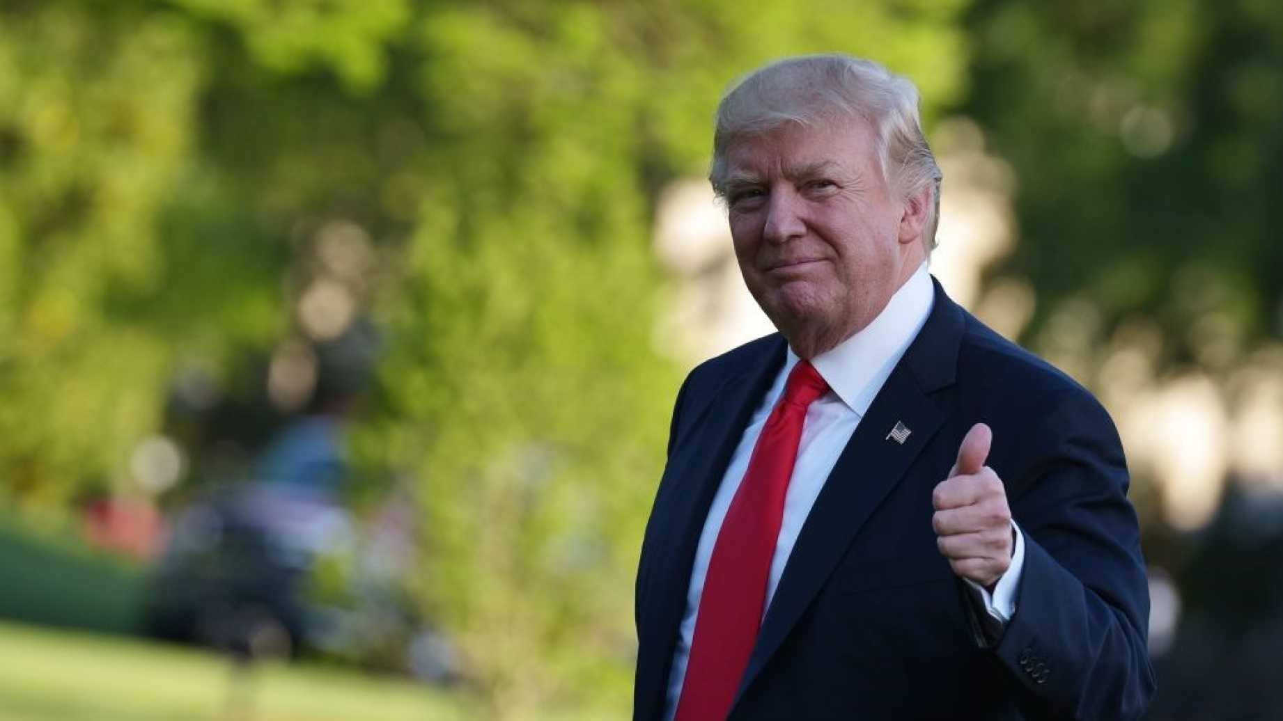 Ο Τραμπ είναι υγιής, αλλά πρέπει να κάνει δίαιτα – Τι περιελάμβανε το τεστ που απέδειξε τις διανοητικές του ικανότητες