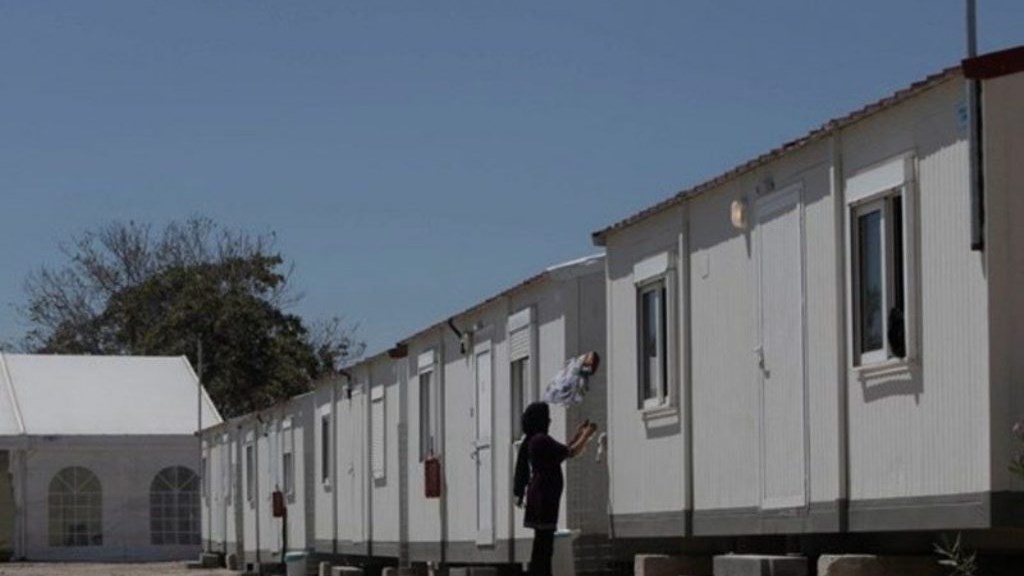 Αιματηρό επεισόδιο μεταξύ προσφύγων σε καταυλισμό στη Λάρισα