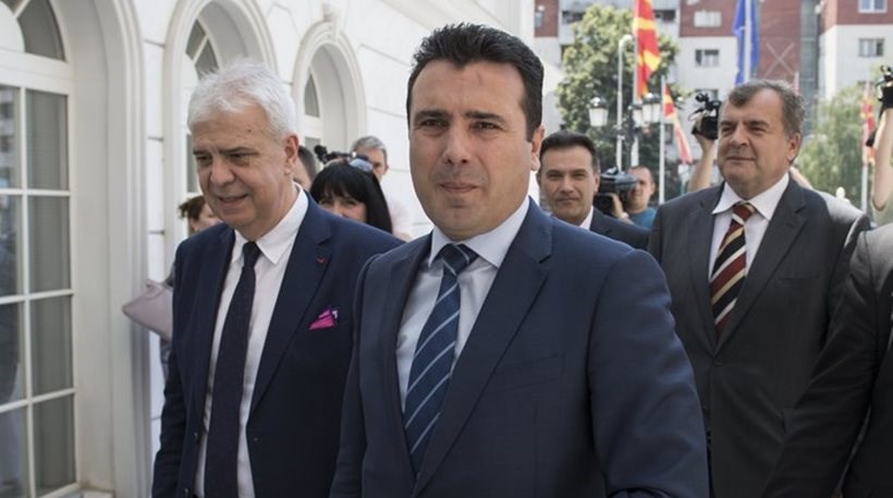 Η κυβέρνηση των Σκοπίων “αδειάζει” τον διαπραγματευτή της