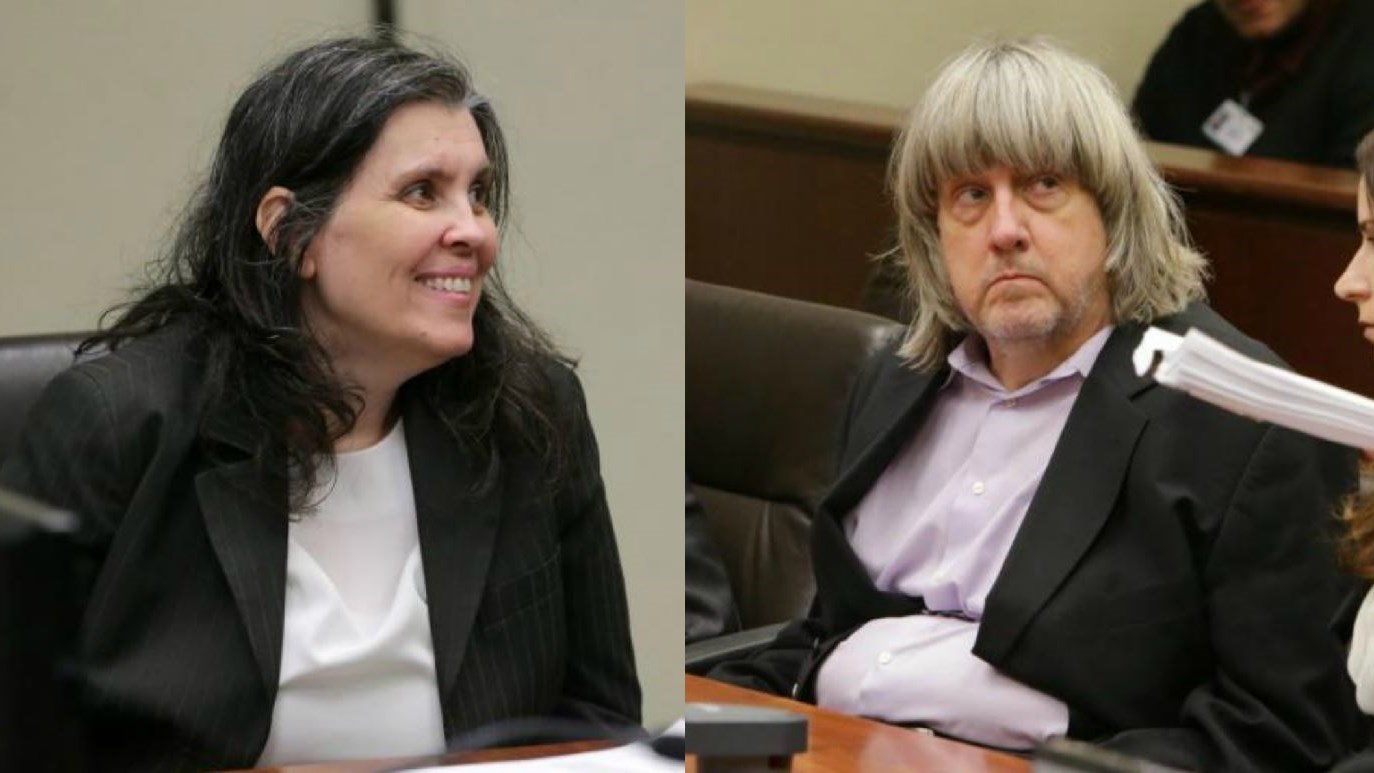 Οι σατανικοί γονείς της Καλιφόρνια είναι στον κόσμο τους – Η μάνα απαθανατίστηκε να…γελάει – Αστρονομικό το ποσό της εγγύησης – ΒΙΝΤΕΟ