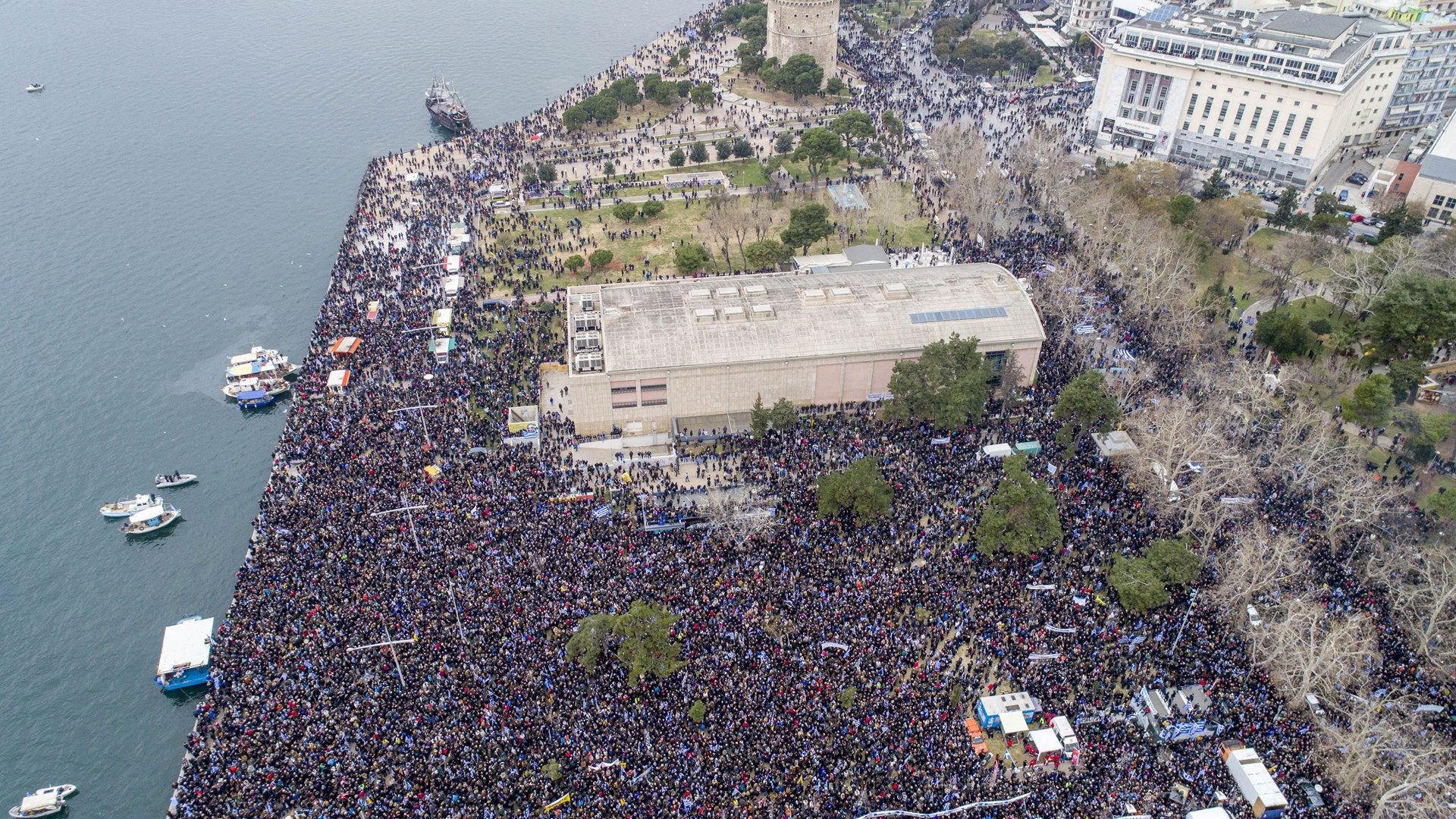 Συγκλονιστικές αεροφωτογραφίες από το συλλαλητήριο στη Θεσσαλονίκη για τη Μακεδονία