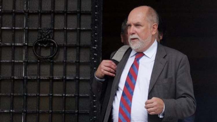 Δήλωση-βόμβα Βίζερ στην «R»: Βρείτε και τιμωρήστε όσους έφταιξαν για την ελληνική κρίση