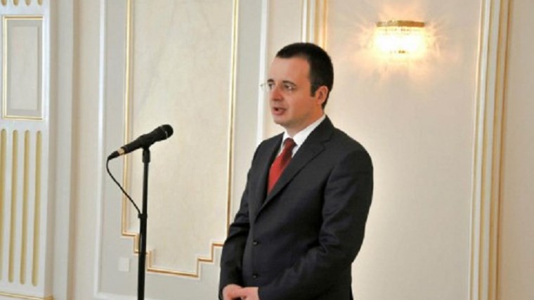 Αισιόδοξος για την εξεύρεση λύσης δηλώνει ο επικεφαλής του γραφείου της ΠΓΔΜ στην Ελλάδα