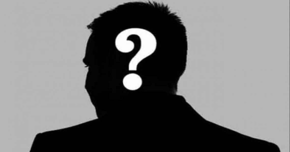 Δήλωση “βόμβα” πασίγνωστου τραγουδιστή: Με αποκάλεσε gay – Εγώ είμαι active αρσενικό, 100%, με πιστοποίηση από το δικαστήριο – BINTEO