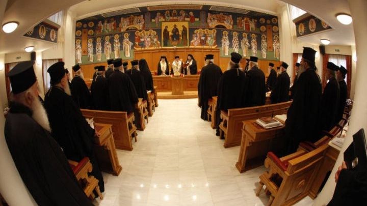 Έκτακτη συνεδρίαση της Ιεράς Συνόδου για το Σκοπιανό συγκάλεσε ο Ιερώνυμος