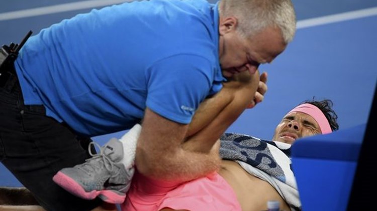 Σοκ στο αυστραλιανό Open: Εγκατέλειψε λόγω τραυματισμού ο Ράφα Ναδάλ – ΦΩΤΟ