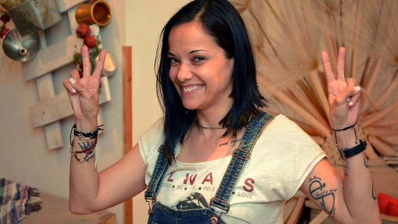 Γέννησε η Κατερίνα Τσάβαλου