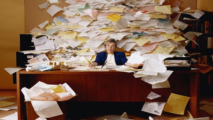 Φάκελος γραφειοκρατία – Καταγγελίες αναγνωστών