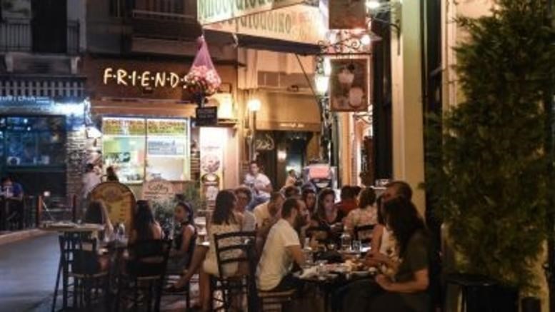 Δήμος Αθηναίων: Γιατί επιβάλαμε ωράριο μουσικής στο Κολωνάκι