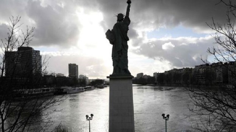 Δεν υποχωρεί η στάθμη του Σηκουάνα – Για πλημμύρες ετοιμάζεται το Παρίσι – ΒΙΝΤΕΟ