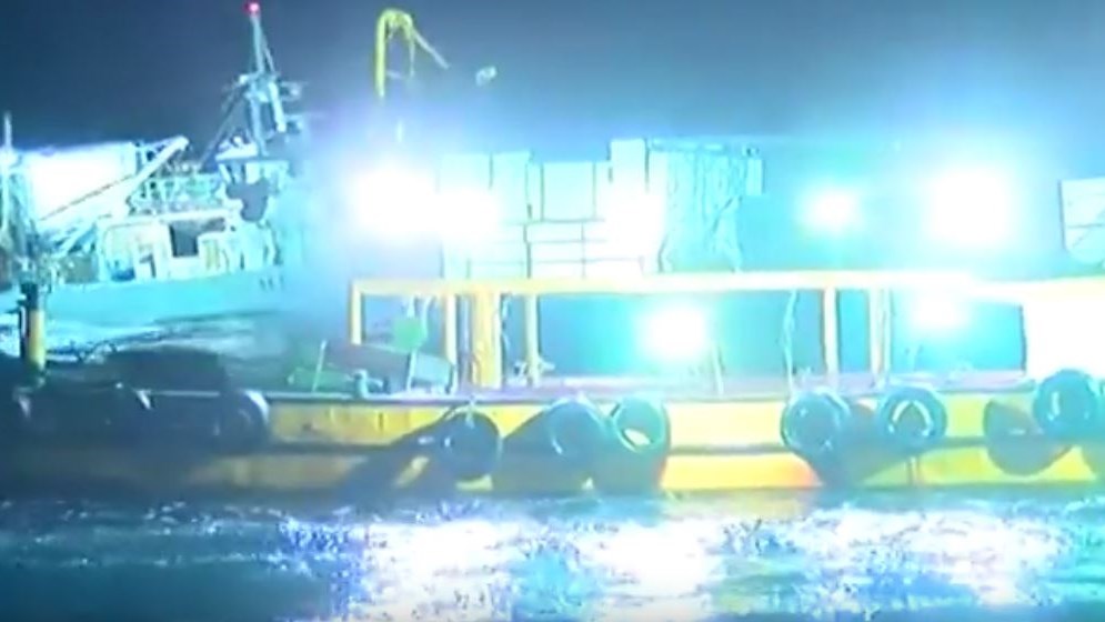 Δείτε καρέ- καρέ τη “ναυμαχία” ελληνικών και τουρκικών αλιευτικών σκαφών ανατολικά της Θάσου- ΒΙΝΤΕΟ