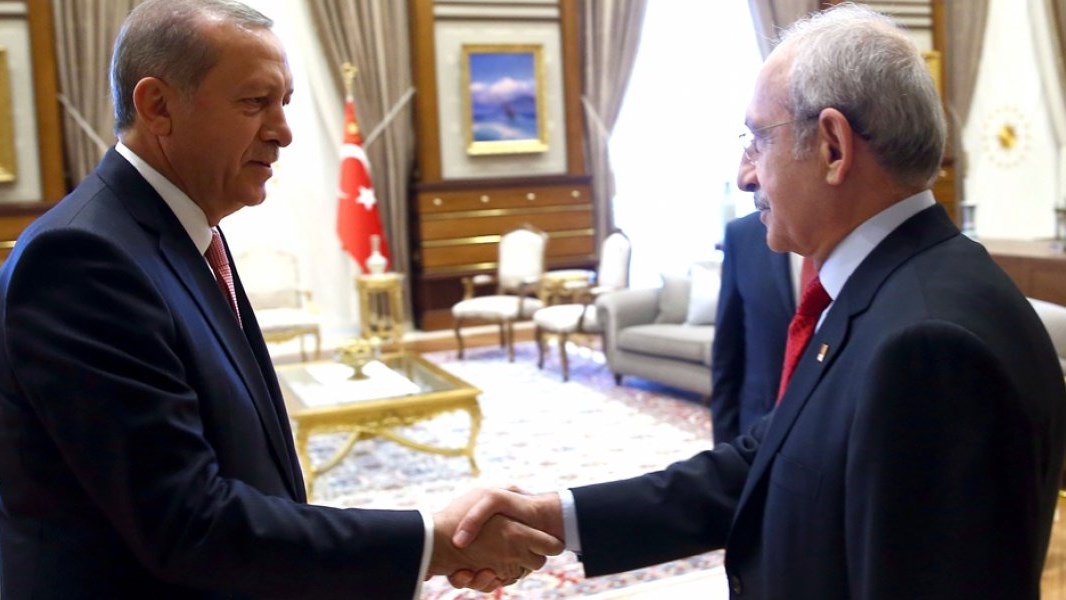 Ερντογάν vs Κιλιτσντάρογλου για τα νησιά «υπό ελληνική κατοχή» – Προκαλεί ο Τσαβούσογλου για τη Θράκη