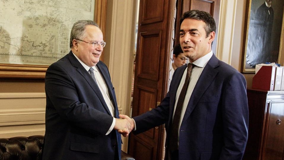 Ενοχλημένος με τη συνέντευξη Κοτζιά ο Ντιμιτρόφ: Η δημόσια ανακοίνωση τελικών θέσεων μπορεί να μειώσει το περιθώριο για διαπραγματεύσεις