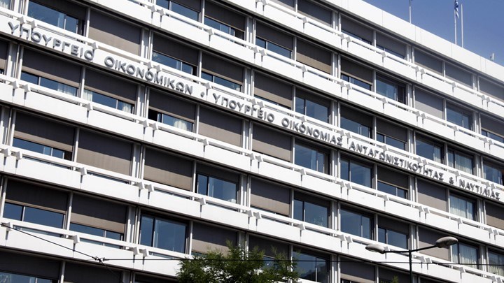 Υπουργείο Οικονομίας: Ποιοι κλάδοι οδήγησαν στην ανάκαμψη της οικονομίας το 2017