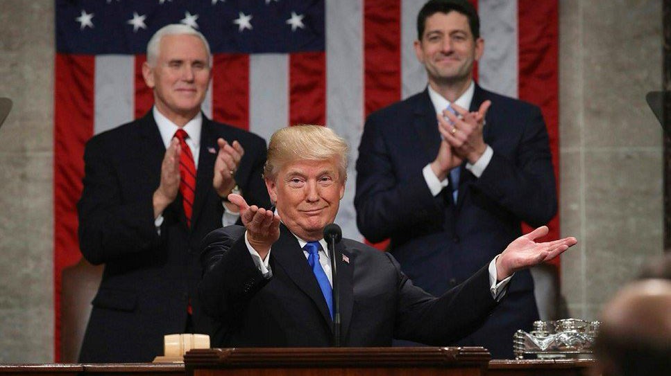 Ο Τραμπ υπέγραψε διάταγμα για να παραμείνει ανοικτή η φυλακή στο Γκουαντάναμο