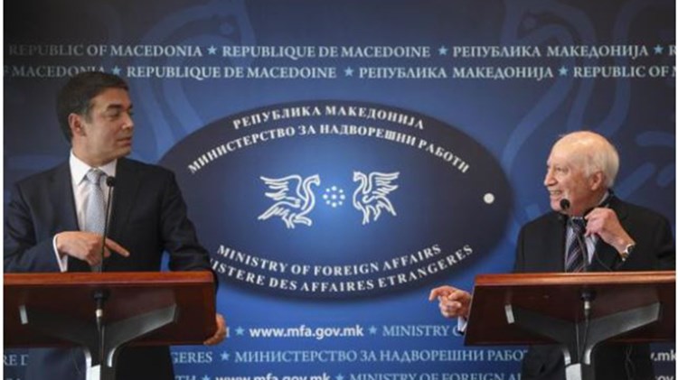 Ο Νίμιτς από τα Σκόπια: Τώρα είναι η ώρα να βρούμε λύση