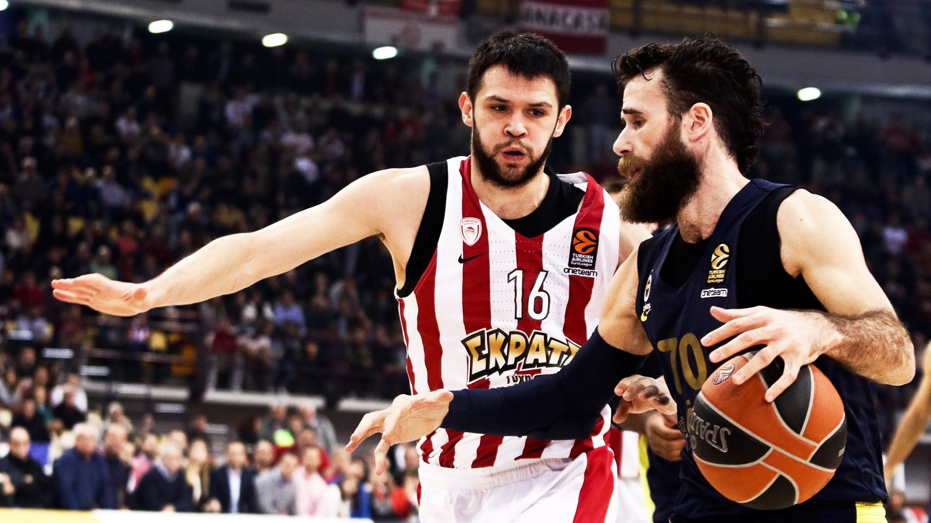 Ολυμπιακός – Φενέρ 71-54 (30′)