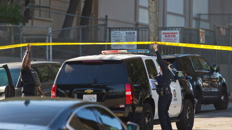 12χρονη “πιστολέρο” συνελήφθη στο Λος Άντζελες – Τραυμάτισε 5 συμμαθητές της  – Ο ένας δέχθηκε μια σφαίρα στο κεφάλι
