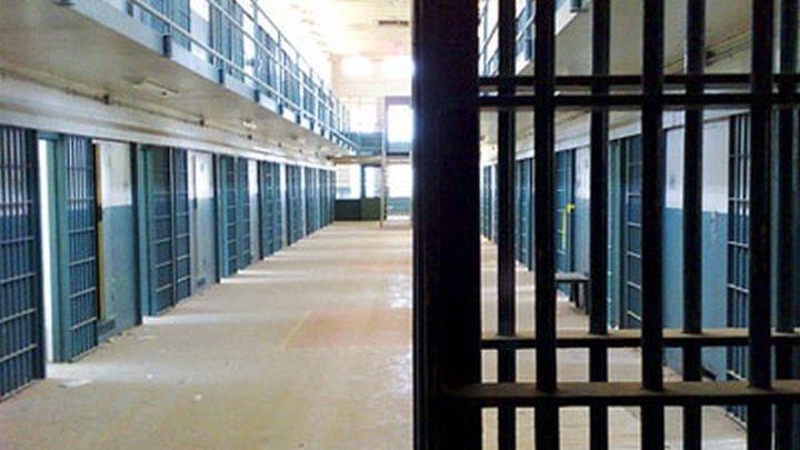 Νεκρός στο κελί του βρέθηκε νεαρός κρατούμενος στις φυλακές της Λάρισας