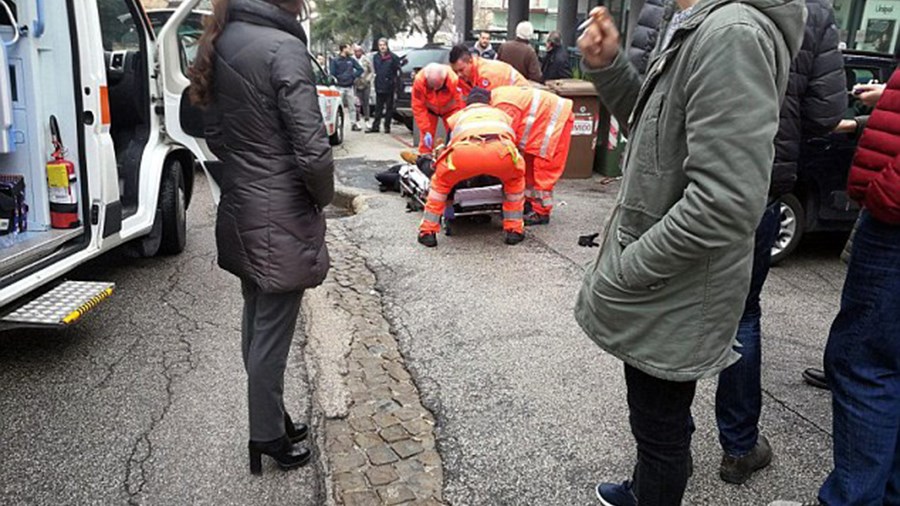 Ιταλικά ΜΜΕ: Συνελήφθη ο δράστης που σκόρπισε τον τρόμο στη Ματσεράτα της Ιταλίας- ΤΩΡΑ
