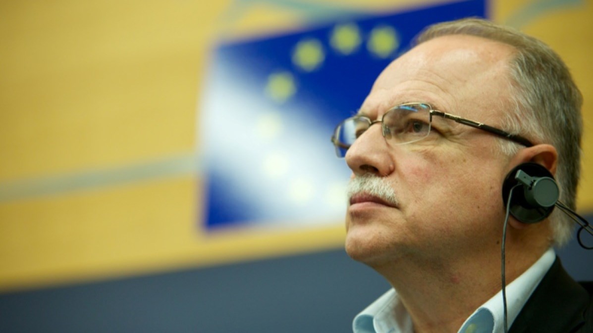 To tweet του Παπαδημούλη για τους βανδαλισμούς στο σπίτι του Μίκη: Επιβεβλημένη η απόλυτη αποδοκιμασία