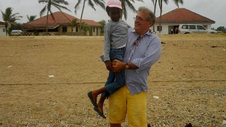 Θρήνος στον δημοσιογραφικό κόσμο: Έφυγε από τη ζωή ο Τάκης Λαϊνάς