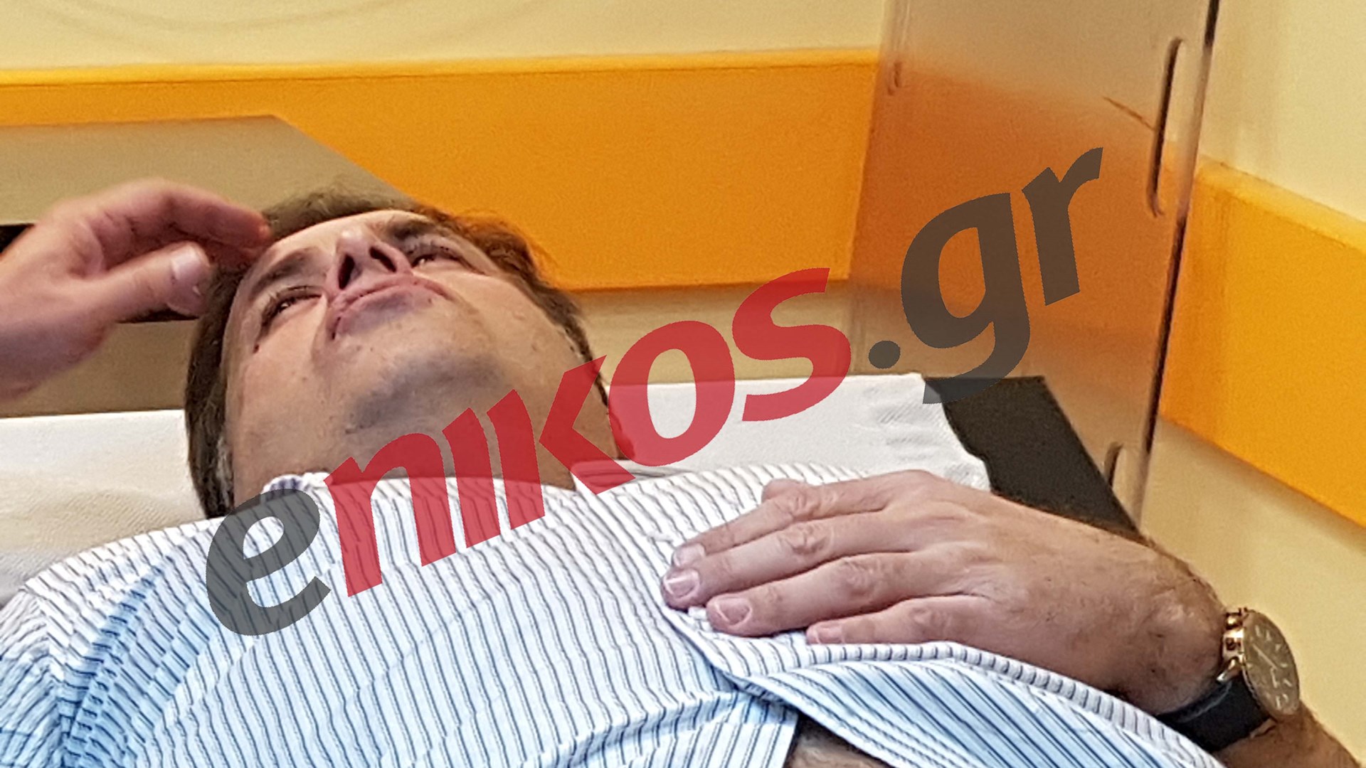 Μόνο στο enikos.gr: Οι φωτογραφίες του αντιπεριφερειάρχη μετά τον ξυλοδαρμό του από τον Απόστολο Γκλέτσο