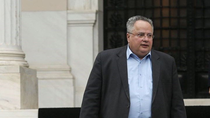 Το tweet του Κοτζιά για το συλλαλητήριο: Συνεχίζω με ήσυχη συνείδηση να διαπραγματεύομαι για το καλό της πατρίδας