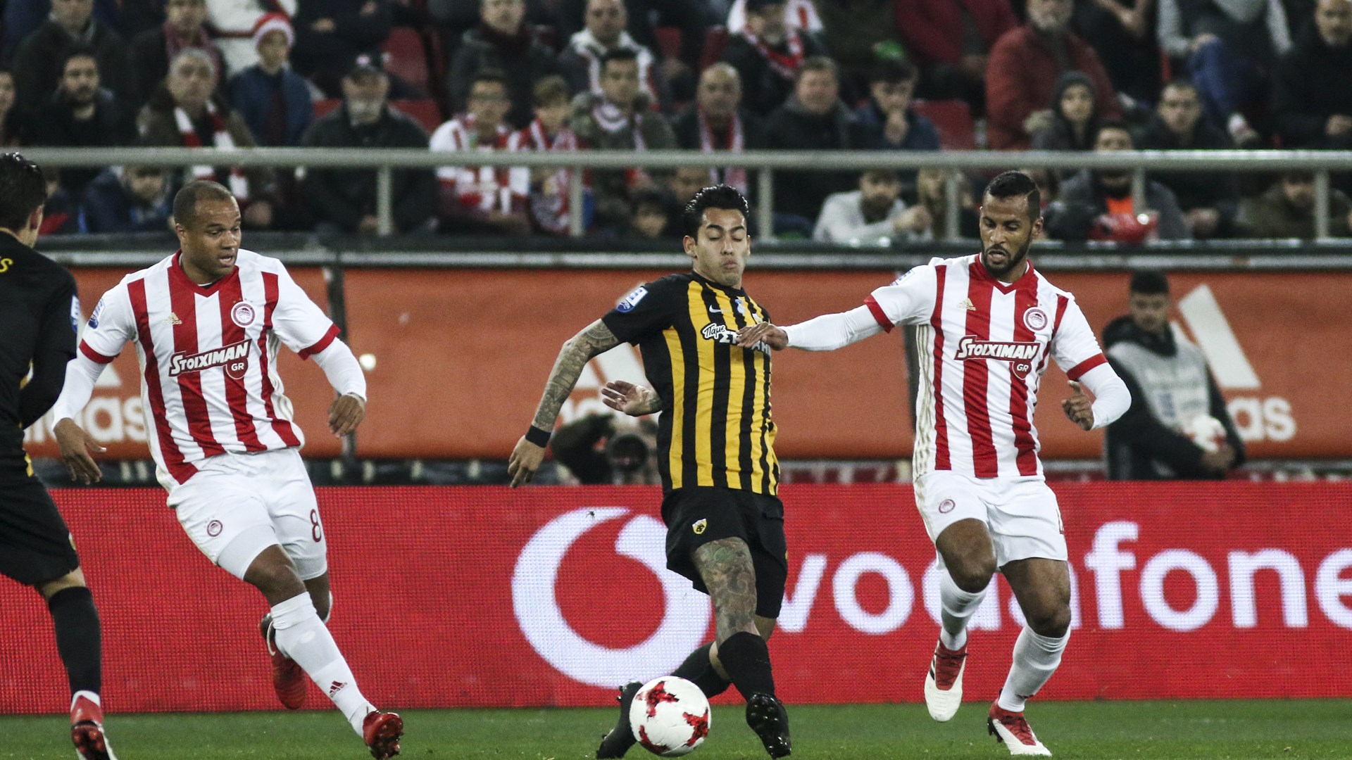 ΤΕΛΙΚΟ: Ολυμπιακός – ΑΕΚ 1-2