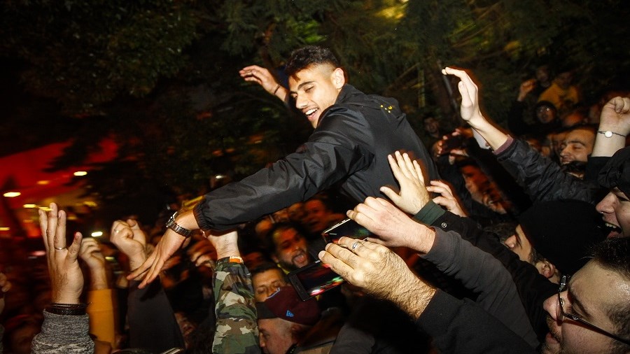 Σήκωσαν στα χέρια τον Γιακουμάκη οι οπαδοί της ΑΕΚ – ΦΩΤΟ