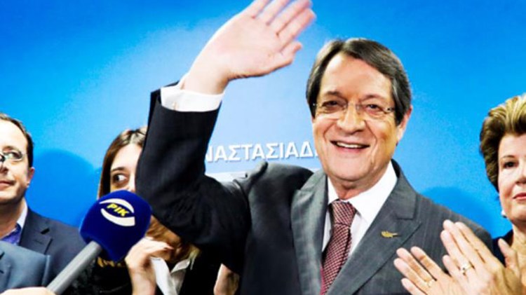 Αναστασιάδης: Σήμερα κέρδισε η Κύπρος – Μαλάς: Η ετυμηγορία του λαού είναι σεβαστή